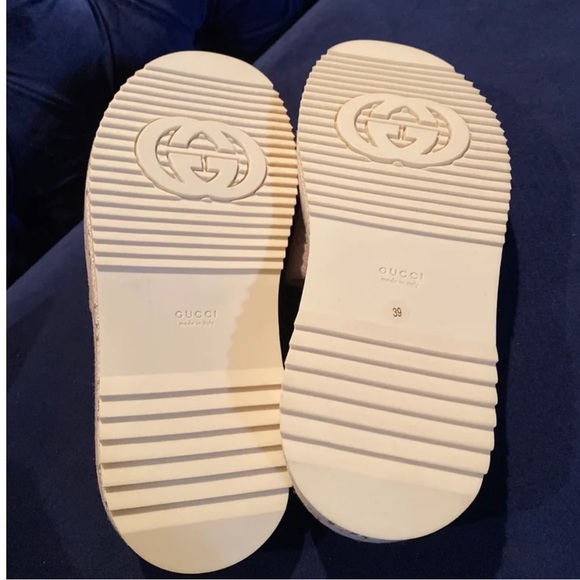 Gucci Slides - Picture 3 of 6